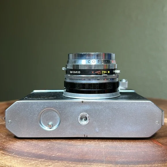 PETRI 1.9 Color Corrected Super Camera w/ Aux Lens Set & Original Case - Working - Picture 9 of 16